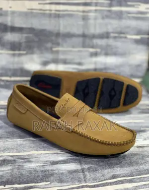 Original Classic Clarks Smart Casual Leather Moccasins
