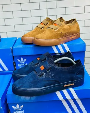 Urbanlook Classic Shoes. Black -Mustard