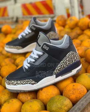 Air Jordan 3 Retro Georgetown