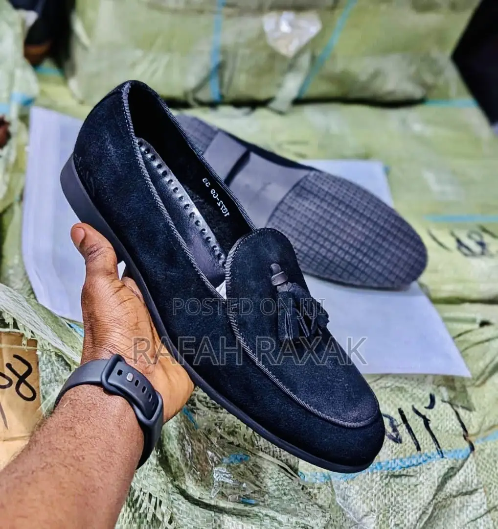 Original Men’S Black Clarks Gentle Suede Loafers