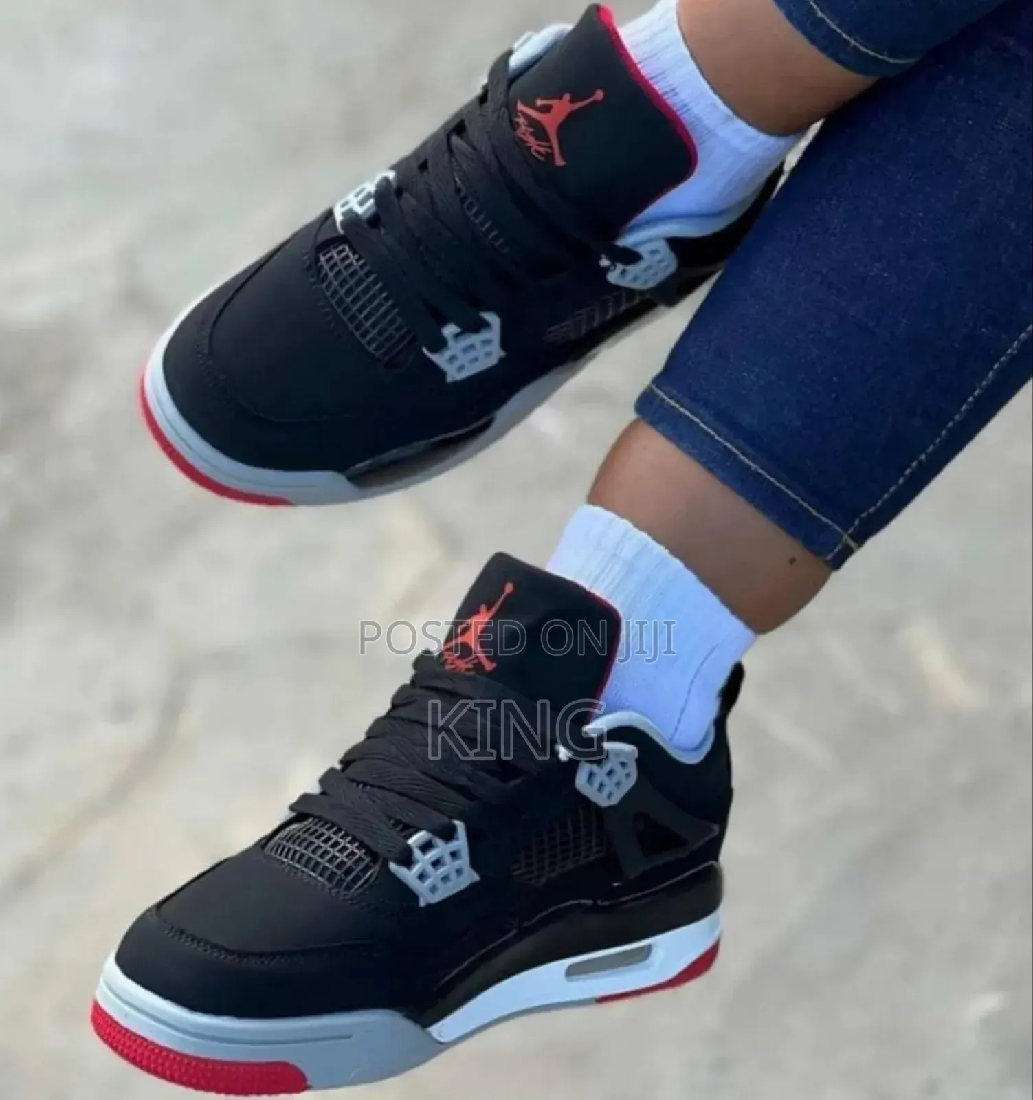 Air Jordan 4 Retro Bred' Sneakers
