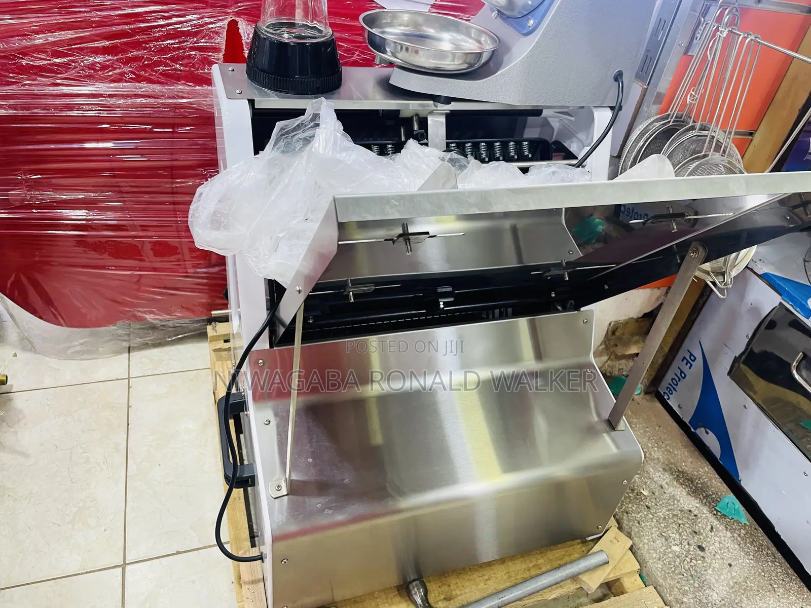Commercial Bread Slicer Machine