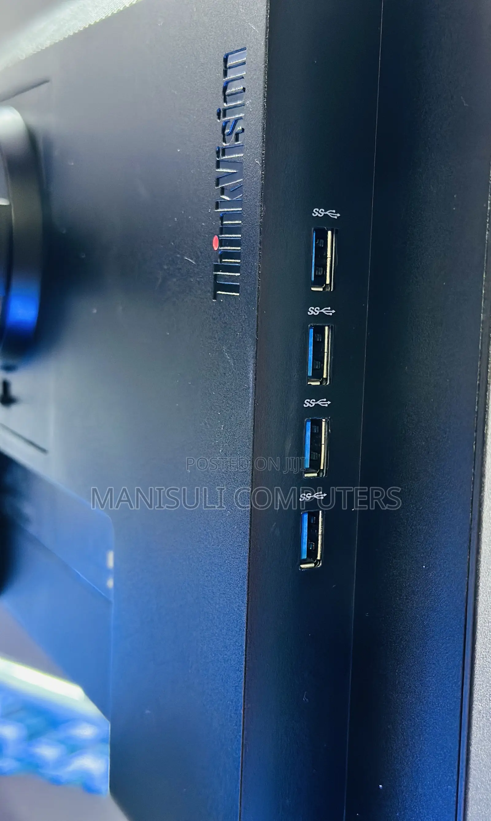 Monitor Lenovo 22.9 Inch Screen Ips Vga Hdmi Dp Dvi