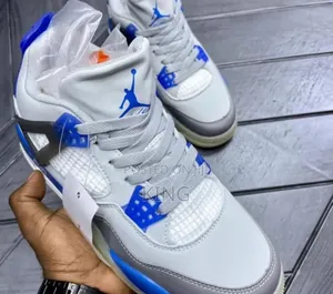 Air Jordan 4 Retro Military Blue