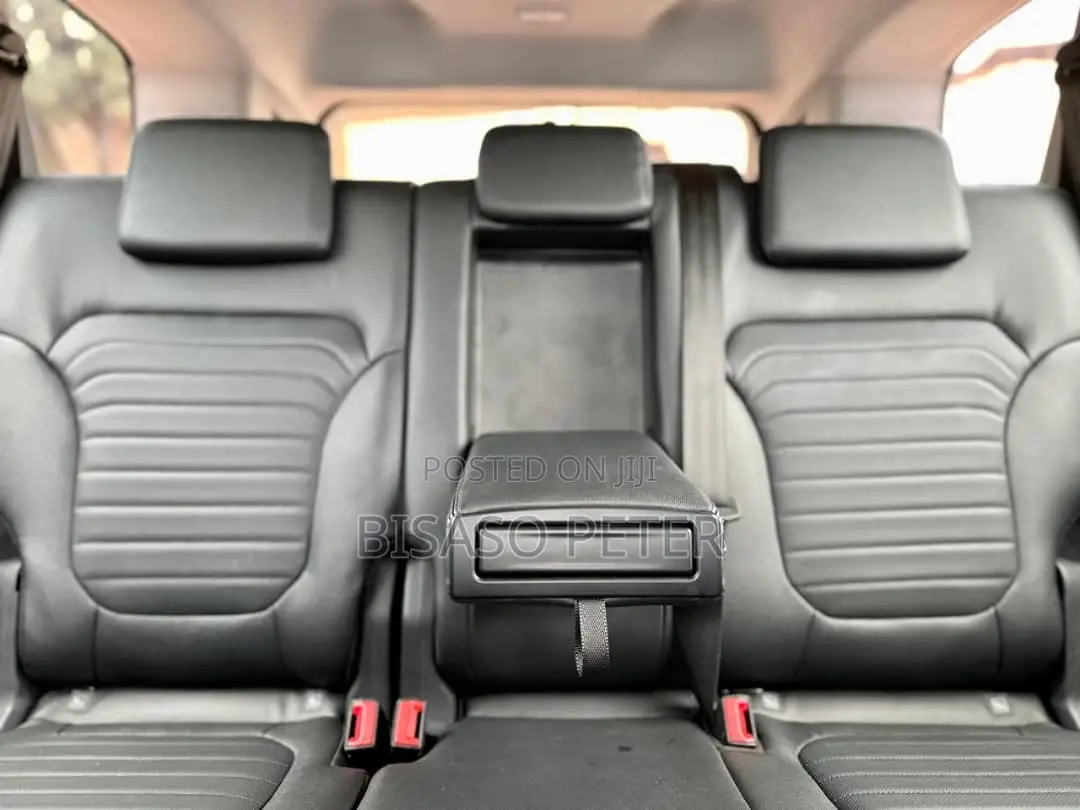 Ford Everest 2022 Blue