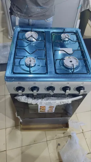 ADH Automatic Full Gas Cookers \\ 50cm × 50cm.
