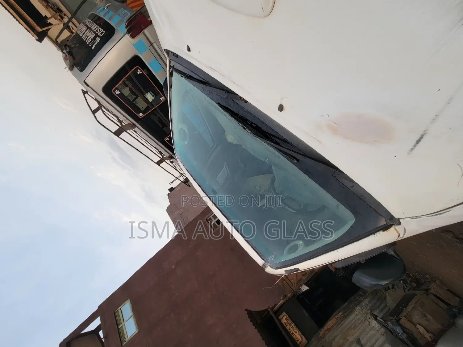 Windscreen Glass Replacement in Time