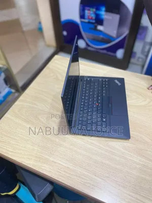New Laptop Lenovo ThinkPad E14 Gen 5 16GB Intel Core i7 SSD 512GB