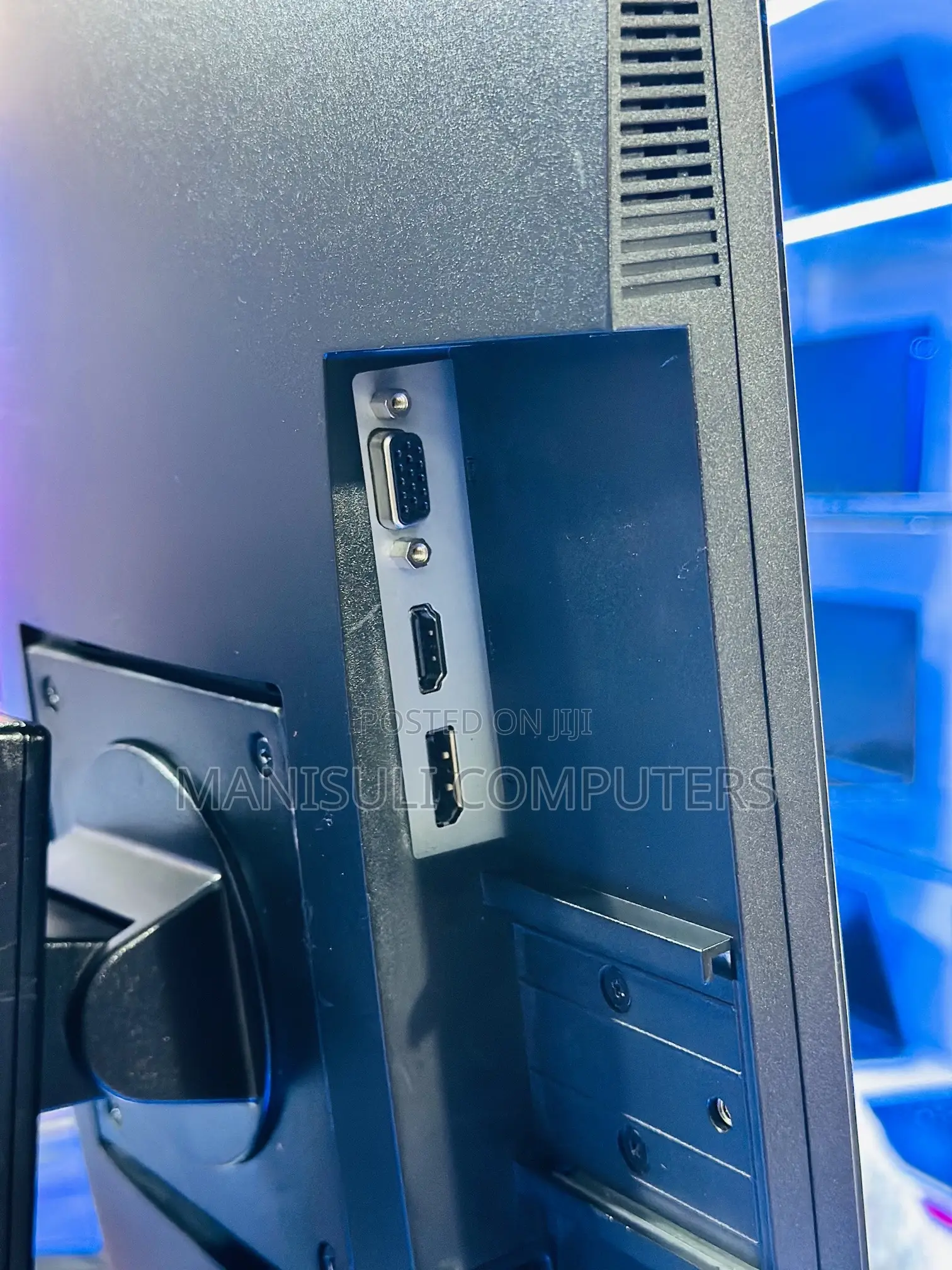 Monitor Hp 22.9 Inch Screen Ips VGA, HDMI. DP Etc