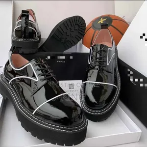 Givenchy Paris Classy Shoe