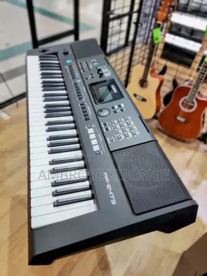 Superior Quality Yamaha PSR E473 Electronic Piano Keyboard.
