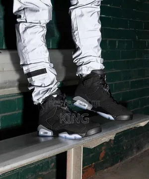 Jordan 6 Retro Chrome Metallic Silver