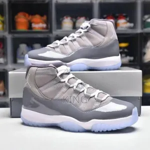 Air Jordan 11 Retro Cool Grey