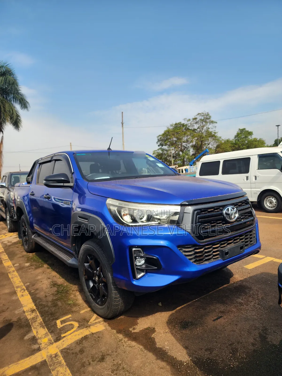 Toyota Hilux 2018 Blue