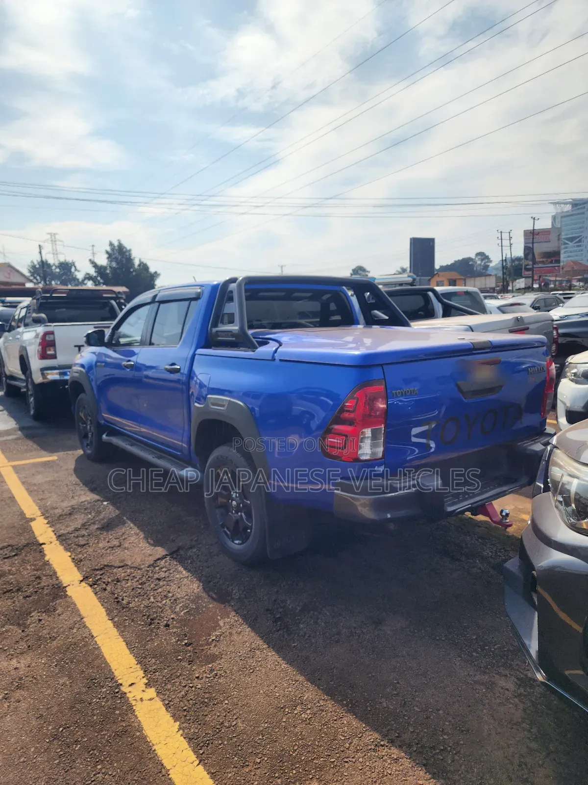 Toyota Hilux 2018 Blue