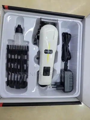 Geemy Proffessional Rechargeable Hair Clipper