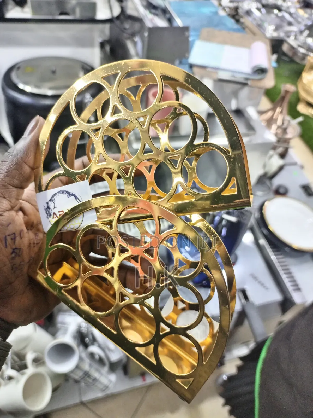 Golden Serviette Holder/Tissue Holder