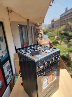 Globalstar 3+1 50 by 50 Gas Cooker