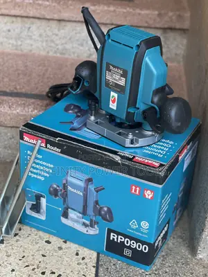 Makita Router