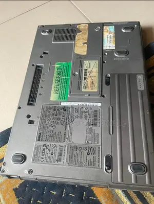 Laptop Dell Latitude D620 2GB Intel Core 2 Duo HDD 128GB