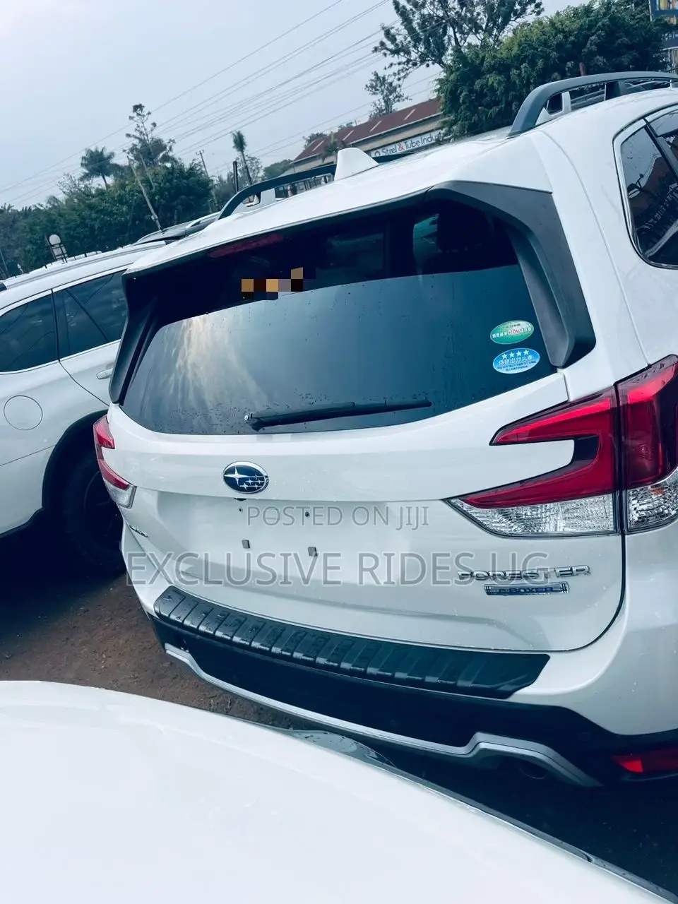 Subaru Forester Premium AWD 2020 White