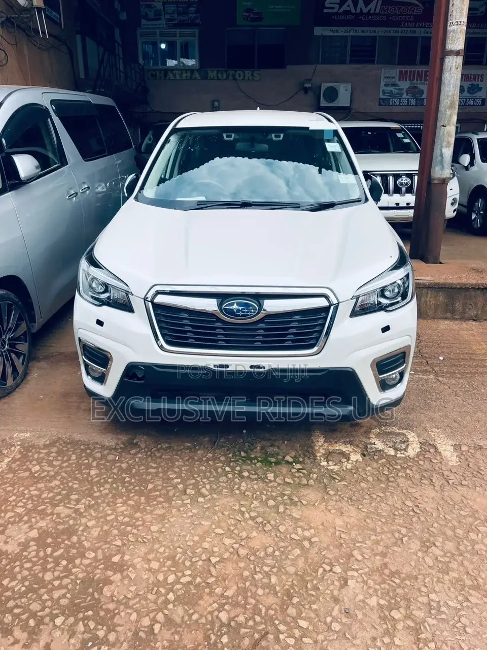 Subaru Forester Premium AWD 2020 White