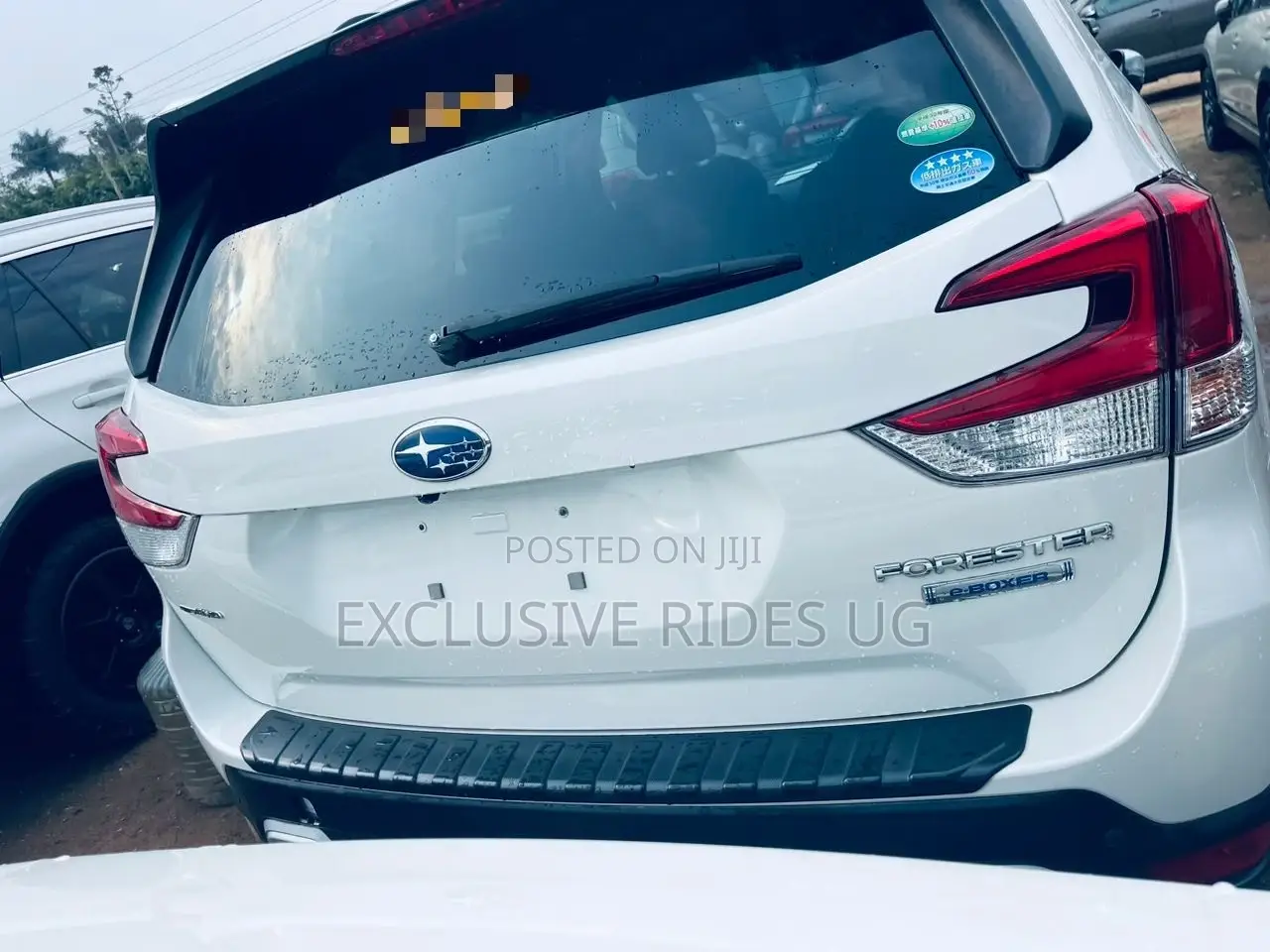 Subaru Forester Premium AWD 2020 White