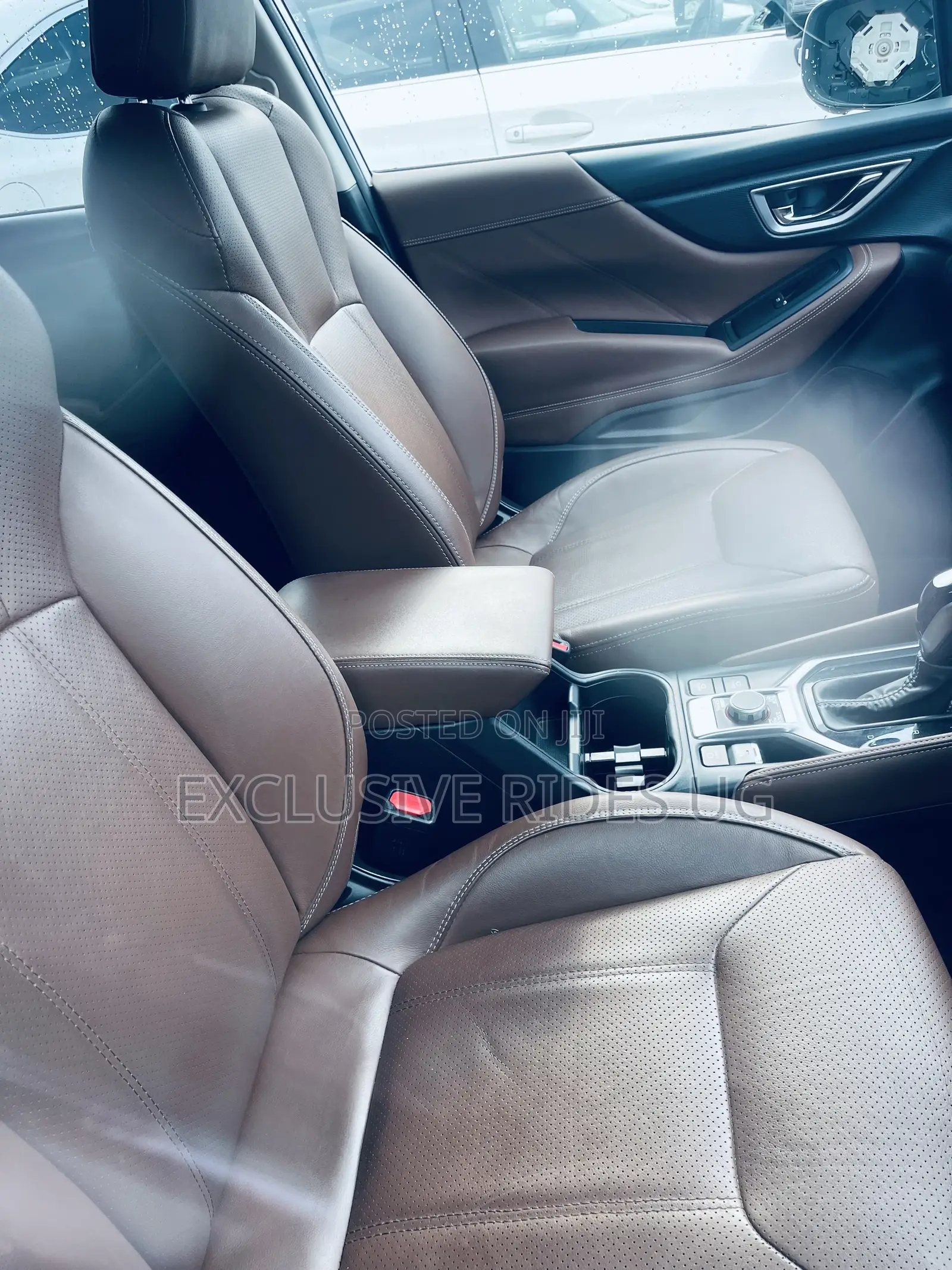 Subaru Forester Premium AWD 2020 White