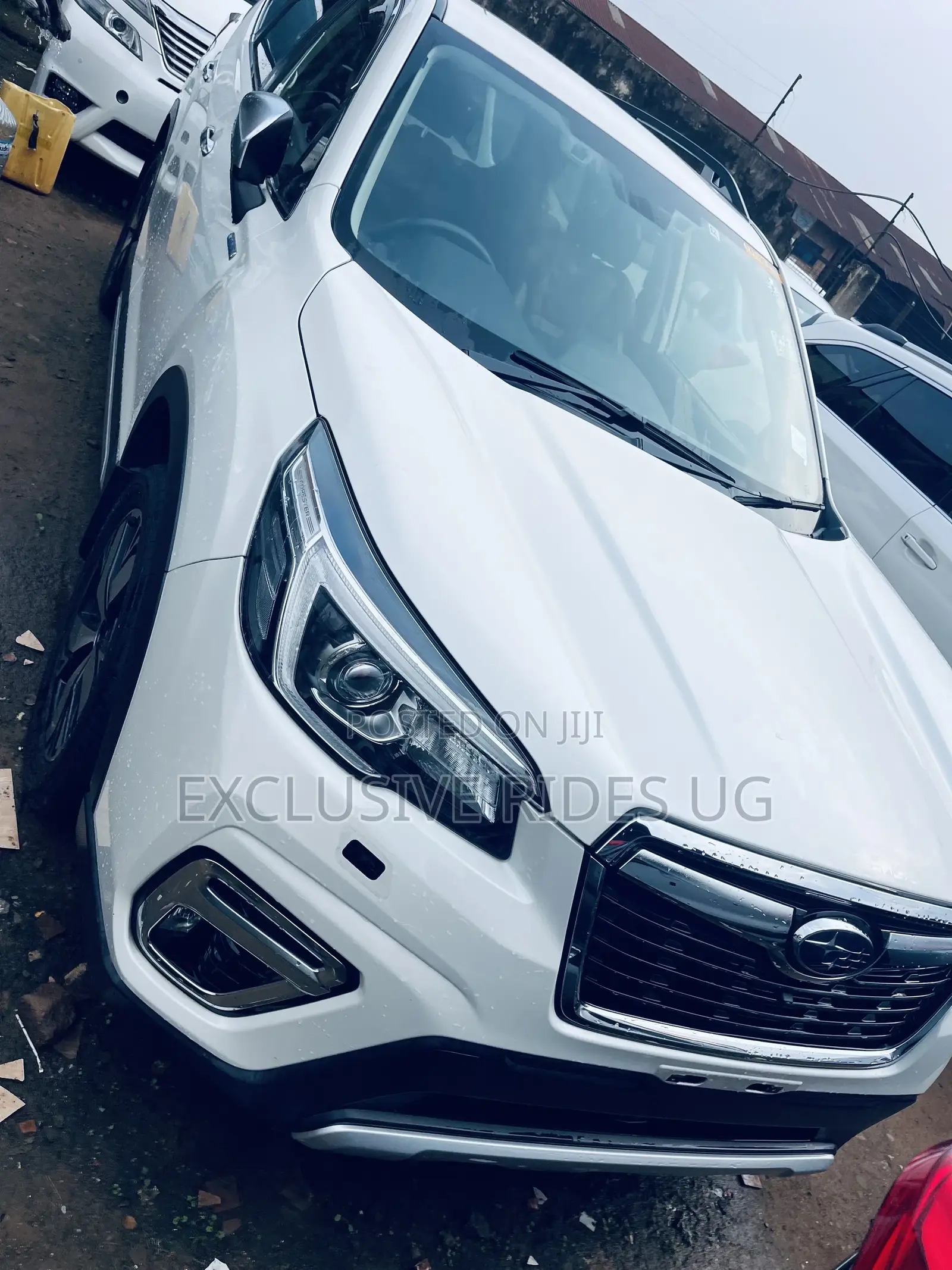 Subaru Forester Premium AWD 2020 White