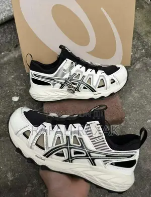 Original ASICS Gel Sonoma Outdoor Hike Sneakers
