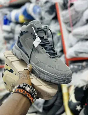Classic Men’S Grey Skateboard Casual Outdoor Shoes