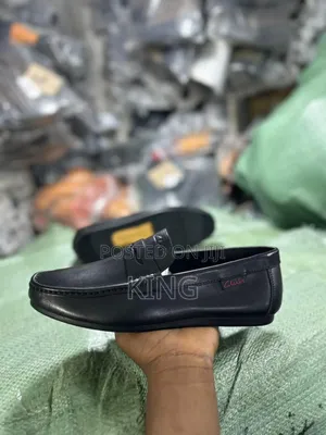 Classy Leather Clarks Moccasins