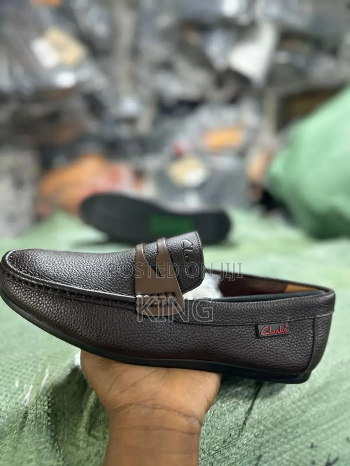 Clarks Fit Leather Moccasins