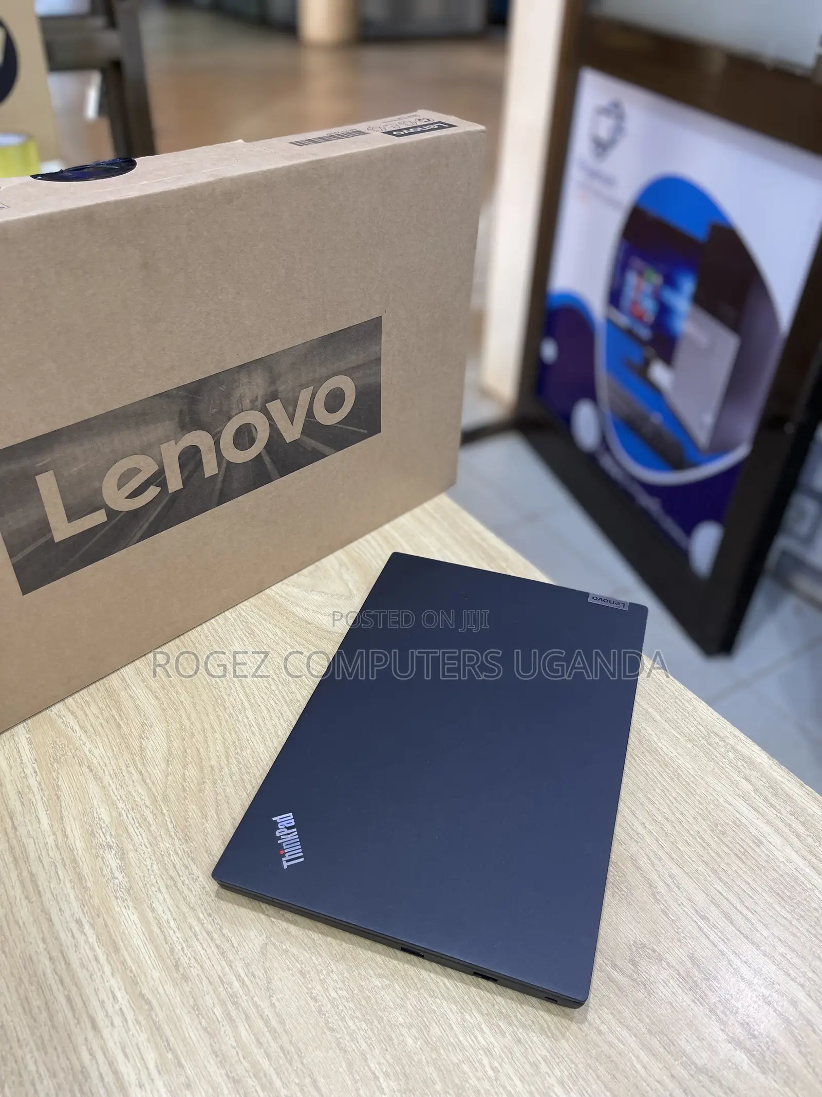 New Laptop Lenovo ThinkPad E14 G5 16GB Intel Core I7 SSD 512GB