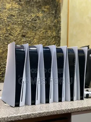 Play Station 5 Standard With a Game on It 88