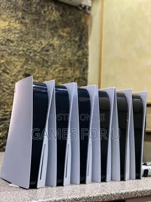 Play Station 5 Standard Console With One Pad Disc Version 