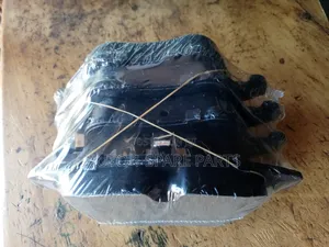 Front Brake Pads for Volvo S60