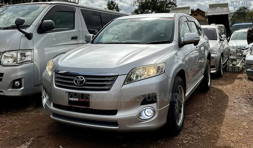 Toyota Vanguard 2009 Silver