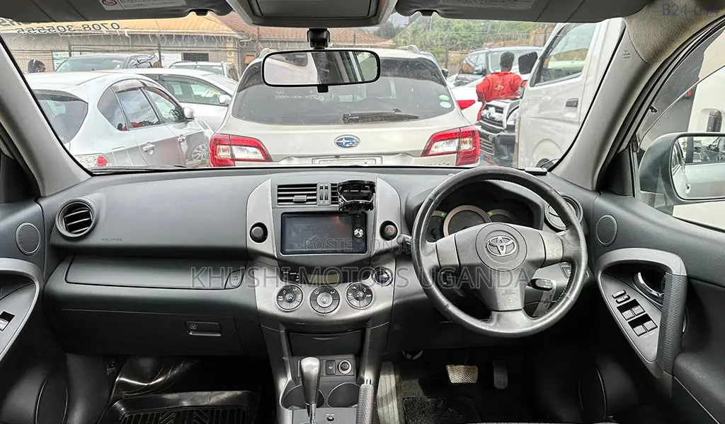 Toyota Vanguard 2009 Silver