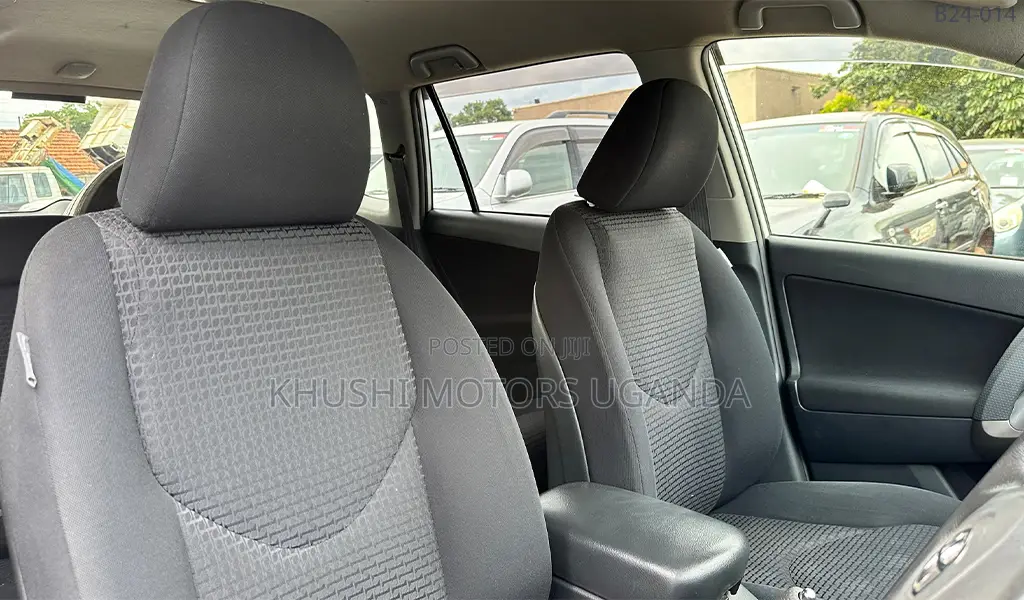 Toyota Vanguard 2009 Silver