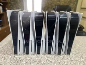 Uk Used Ps5 Disc Version Without a Pad