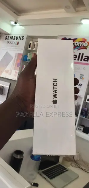 Apple Watch Se 3 (2025) 40mm Aliminium and Midnight Sb Ai GPS