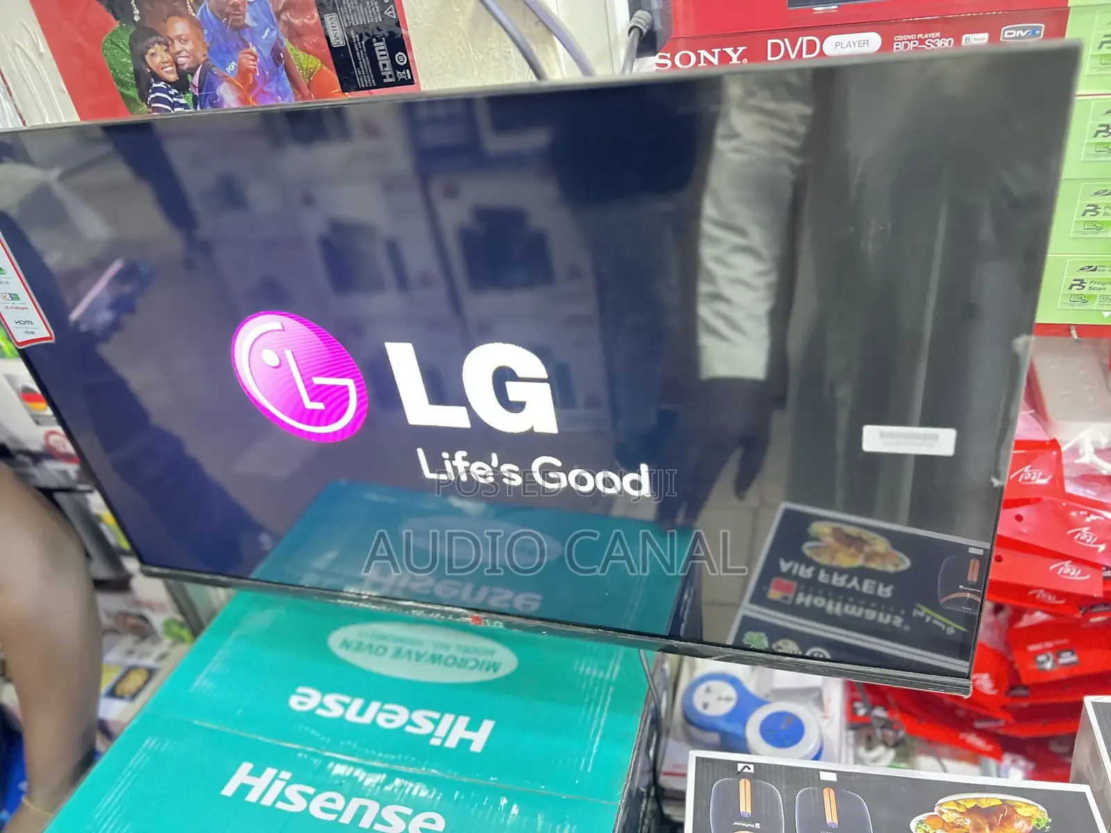 Slim 32” LG Digital Tv
