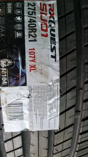 275/40r21 Rxquest