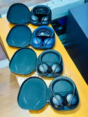 Bose 700 Headphones (Uk Used)