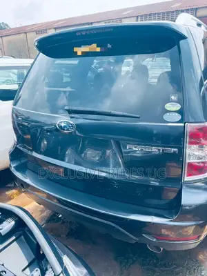 Subaru Forester 2011 Gray