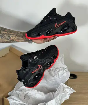Original Black/Red Nike X Nocta Sneaker