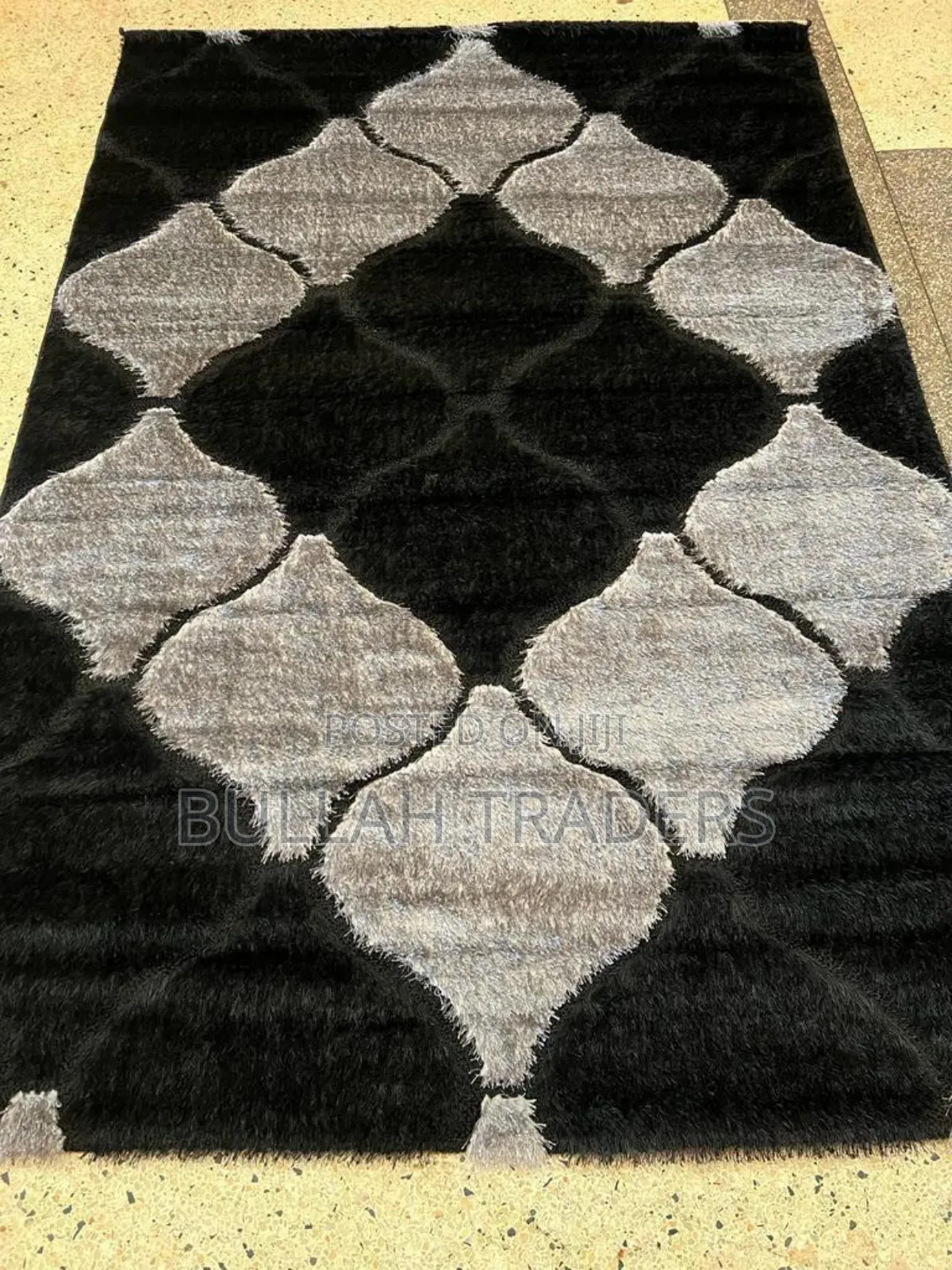 Center Piece Carpets Expo Material 150 by 220 Size