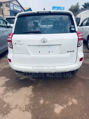 Toyota RAV4 2.5 Limited 4x4 2012 White