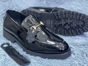 Gucci Black Oxford Shoes. New